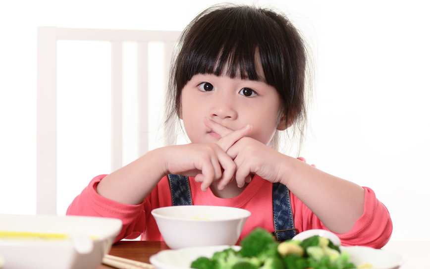 不敢嚐新食物？趁幼時矯正食物恐新症