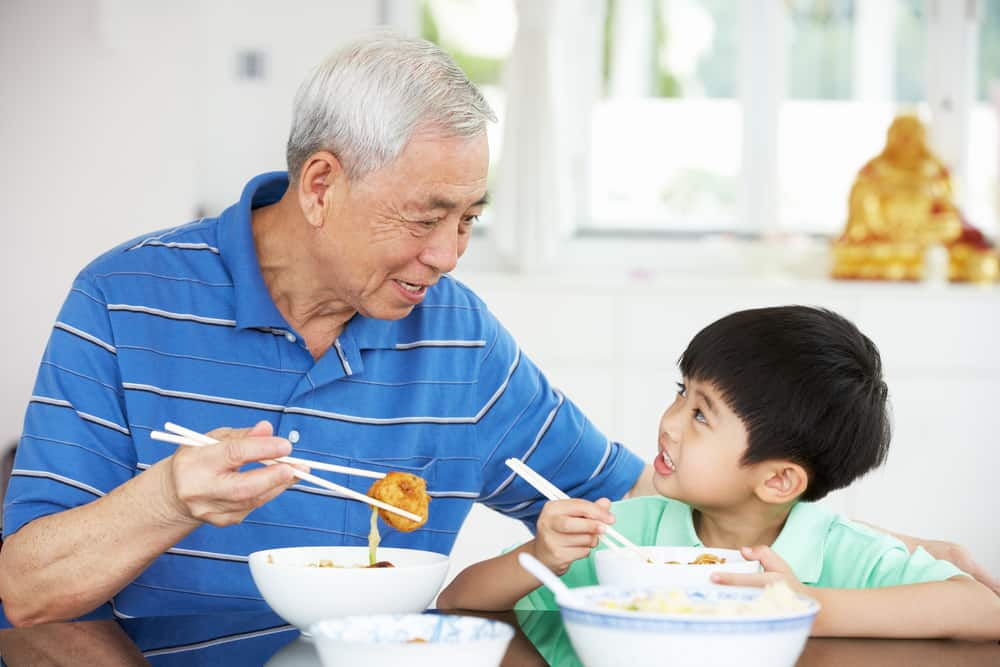 阿公阿嬤帶小孩～隔代教養的3大好處