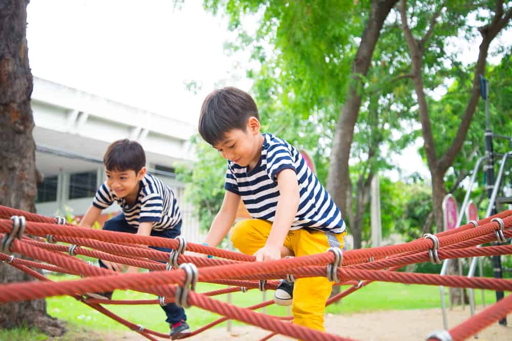 孩子有生長痛很正常！按摩拉筋可減輕症狀